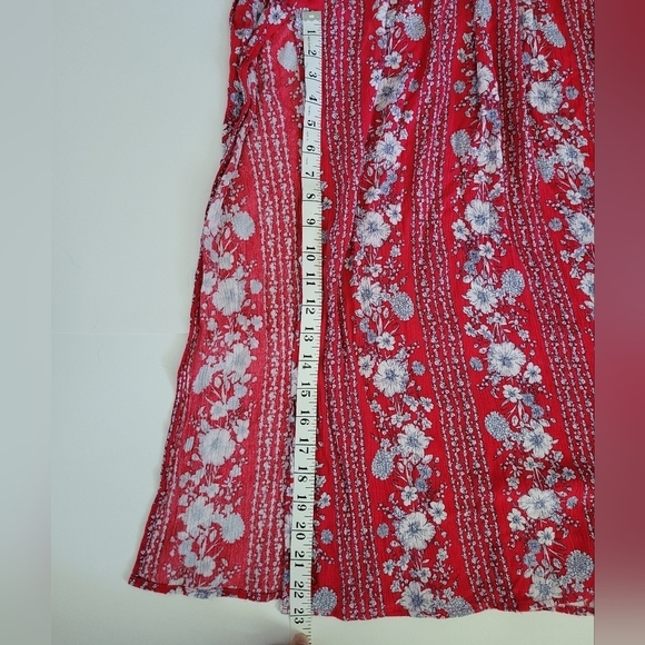 Forever 21 Red Floral Cottagecore Slubbed Cotton Off Shoulder Maxi Dress - Picture 8 of 9